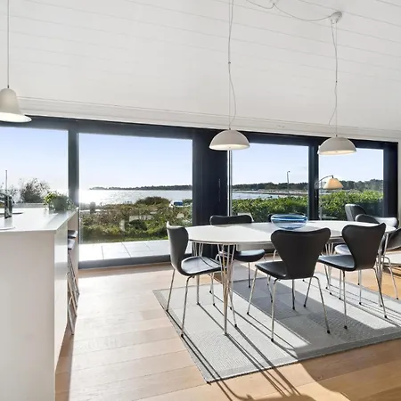 3 Bedroom In * Neksø